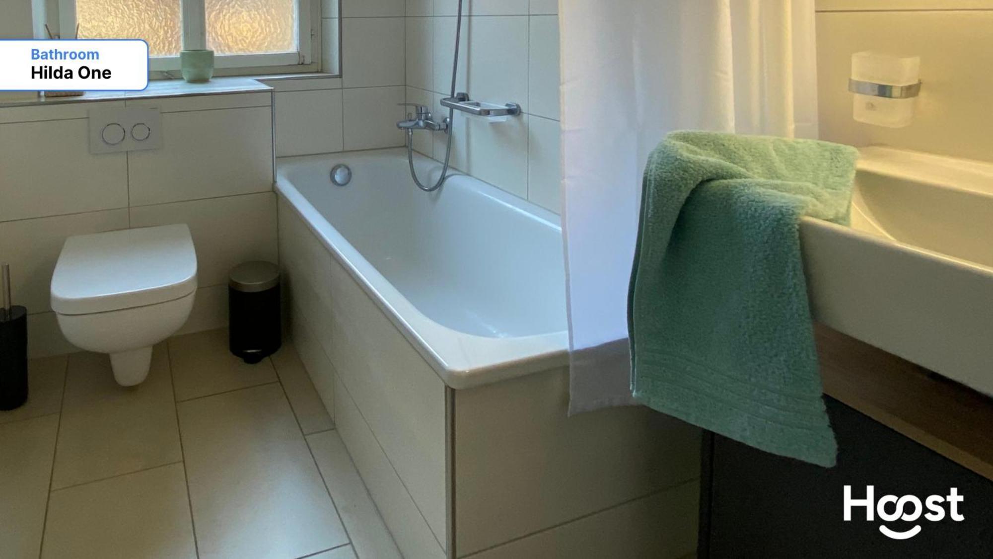 H1 With 4,5 Room, Bathroom, Kitchen, Central, Quiet & Modern With Office زيورخ المظهر الخارجي الصورة